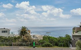 L X I Camps Bay